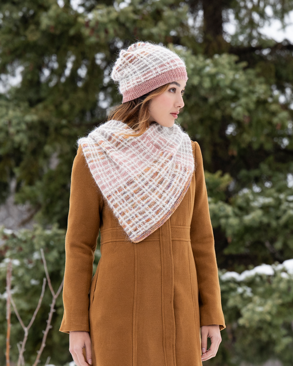 Holiday Kit 2025: Entramado Hat & Cowl Kit